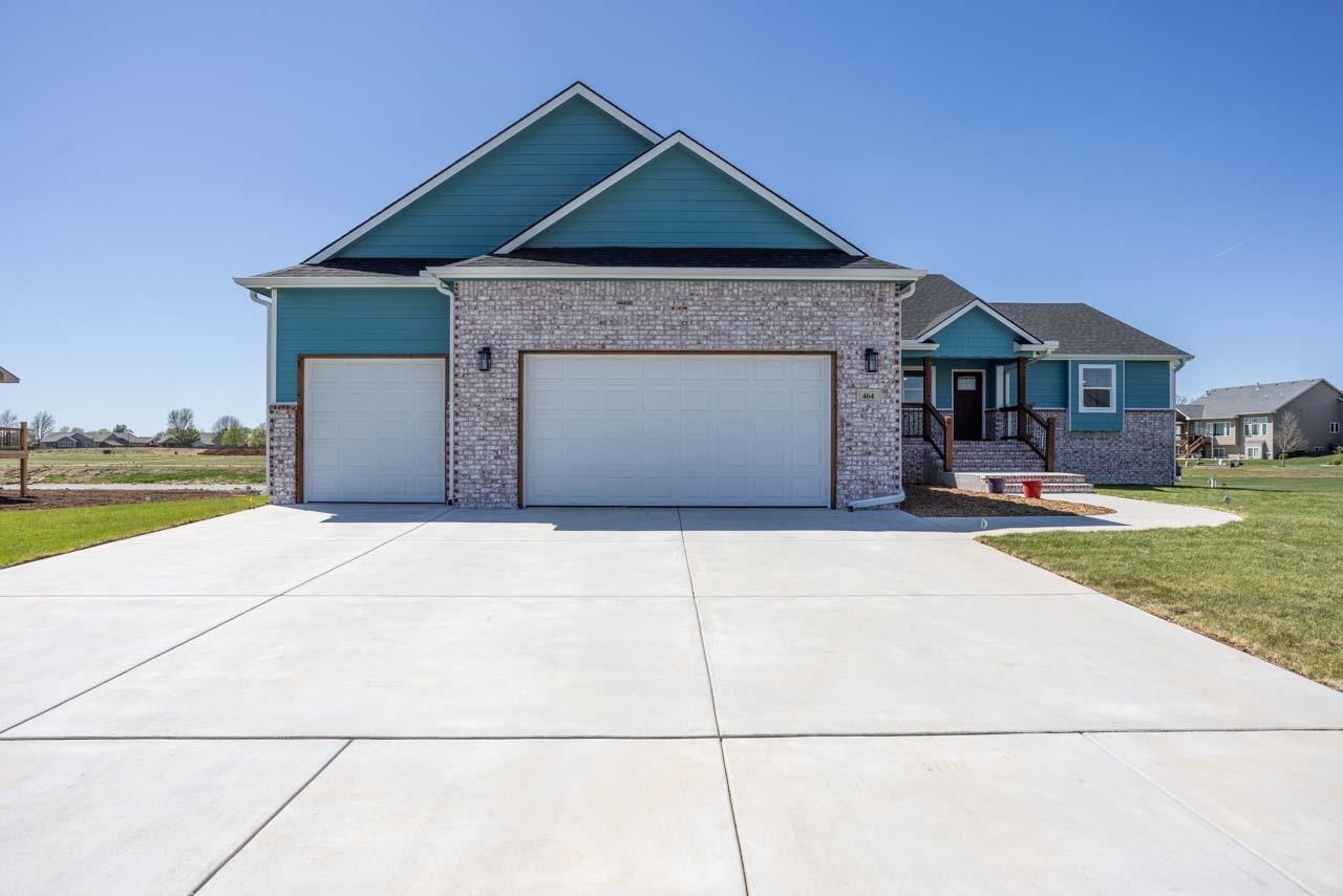 464 S Stoney Creek St, Clearwater